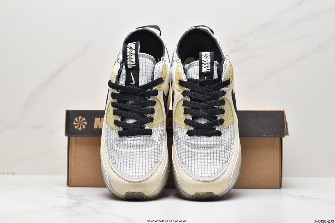 Air Max 90 Terrascape est dans un « rotin » terreux